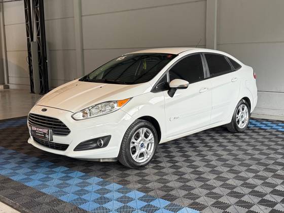 FORD FIESTA 1.6 SE SEDAN 16V FLEX 4P MANUAL